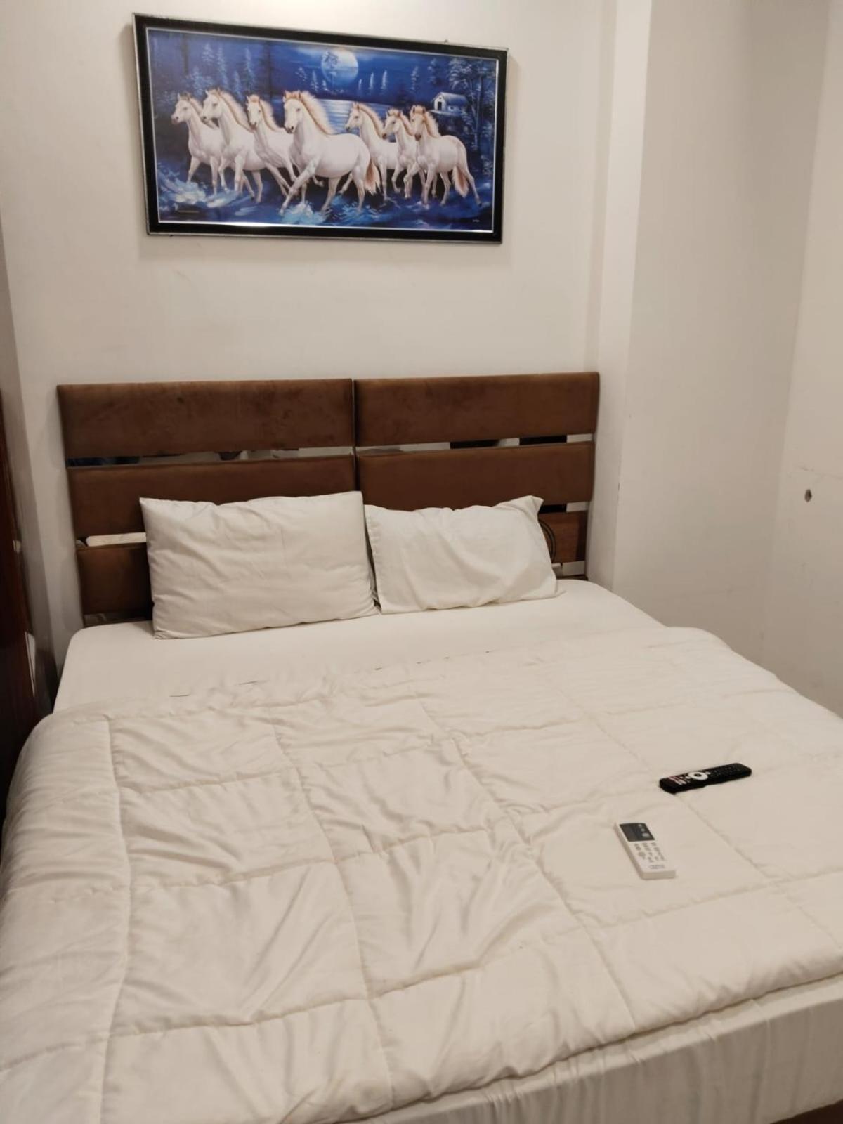 Hotel Kiwi Inn Vijaynagar Scheme 78 Indore Exterior foto